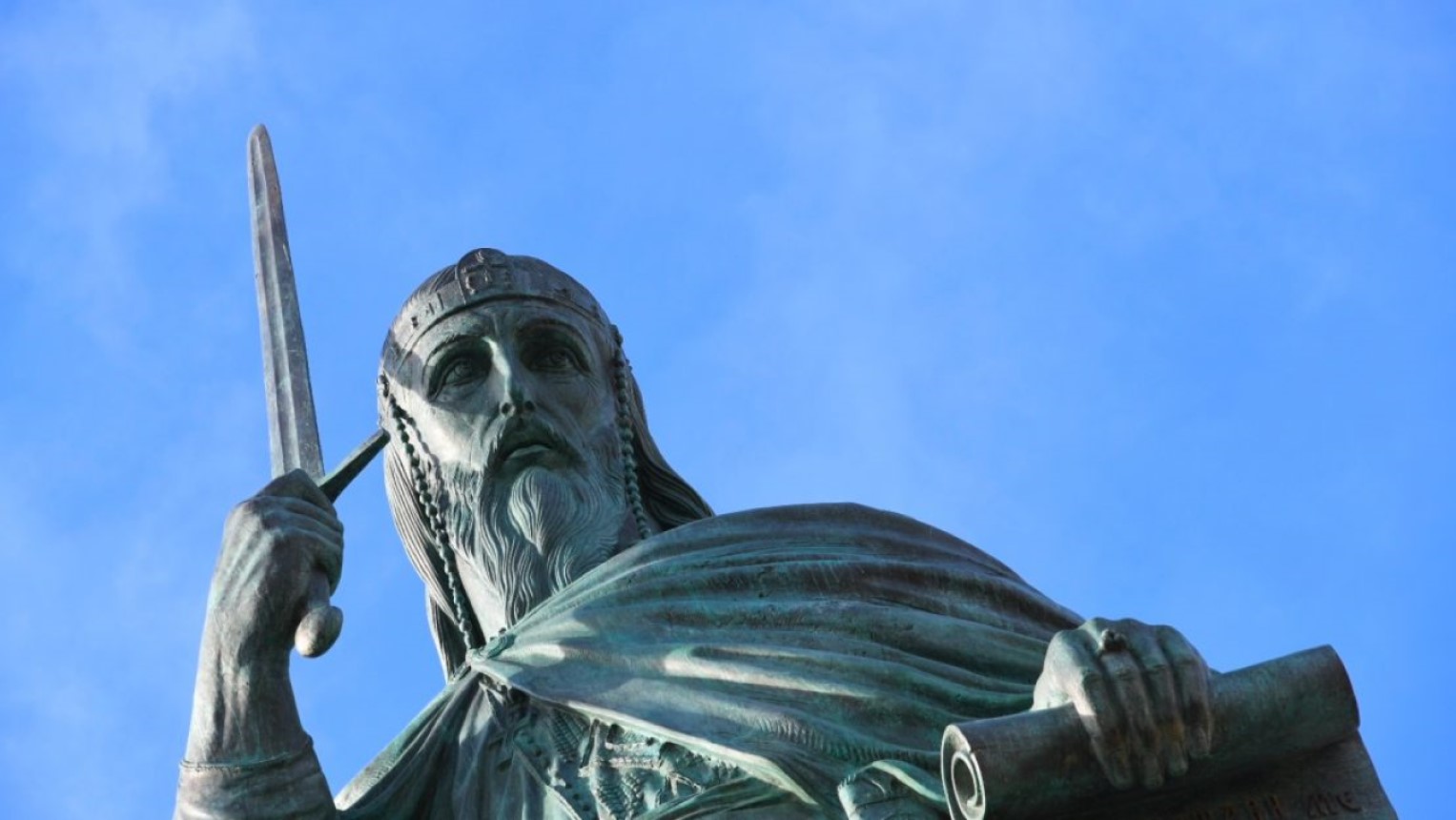 prvi-spomenik-stefanu-nemanji